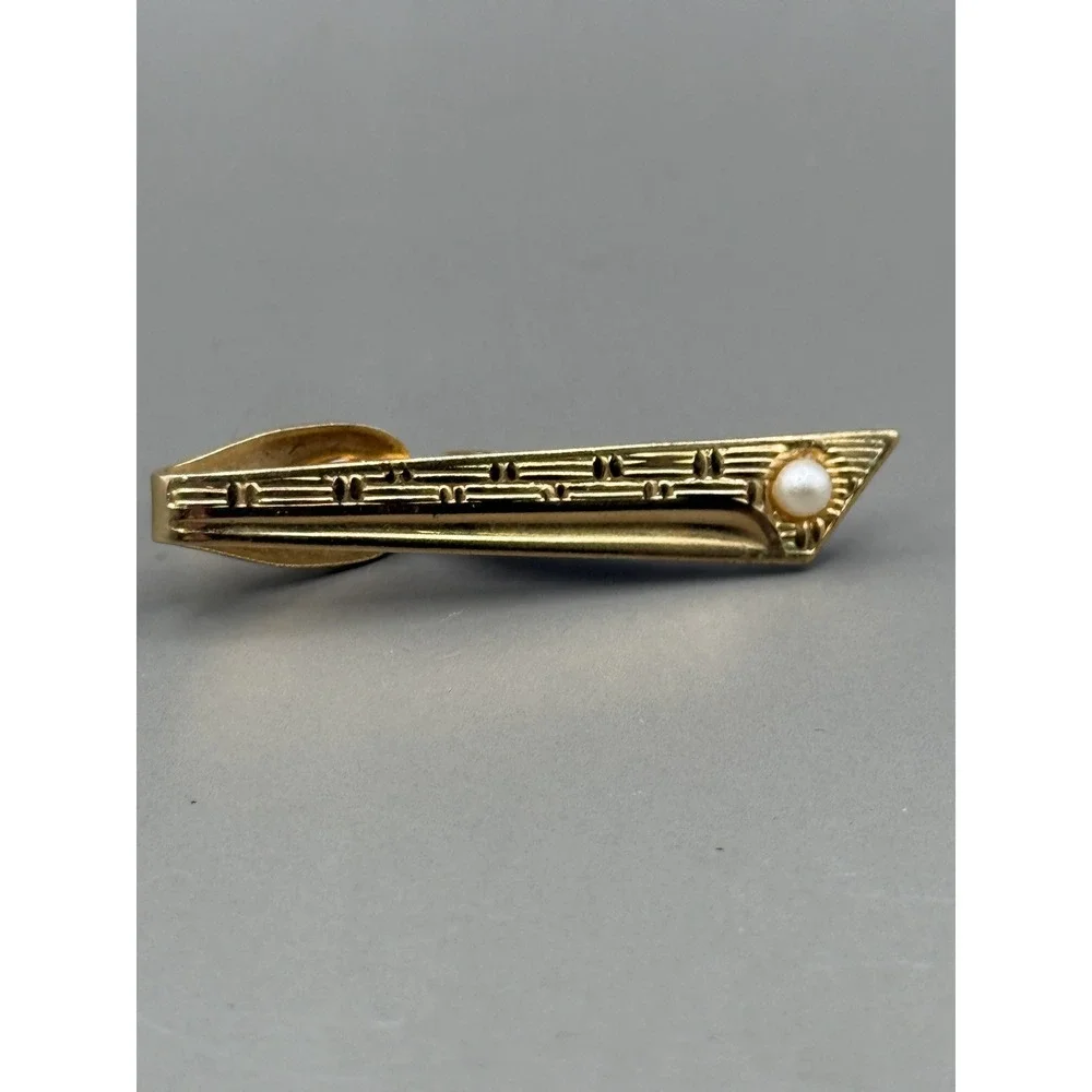 Gold Tone Tie Bar Clip Faux Pearl Etched Line Pattern Men Accessory 1.75 Inch